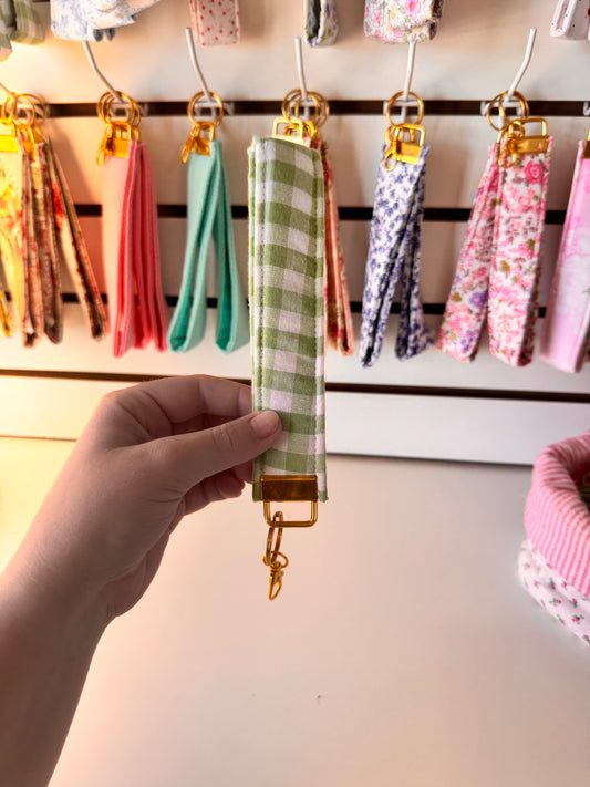 Green Gingham Wristlet